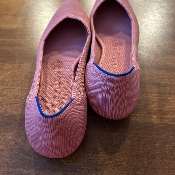 RETIRED ROSEBUD Pink point Rothy’s size 8 - Picture 3 of 4